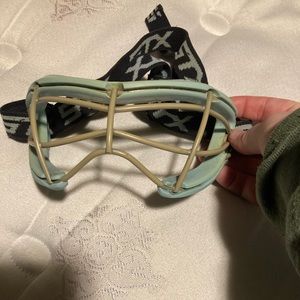 Field hockey/ lacrosse goggles